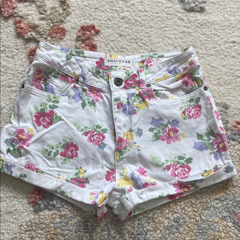Bullhead Women's Floral Jean Shorts - White with Pink and Purple